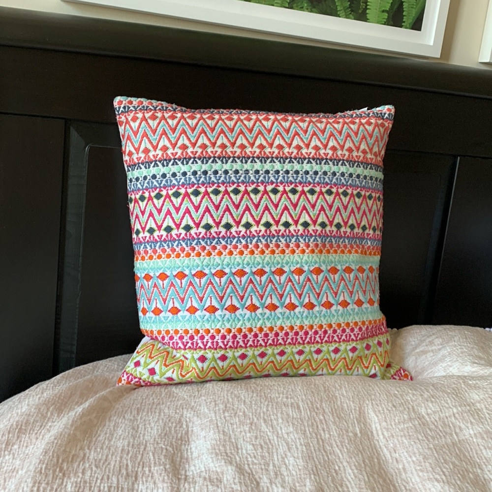 cupcakes & cashmere Mini Burst pillow
